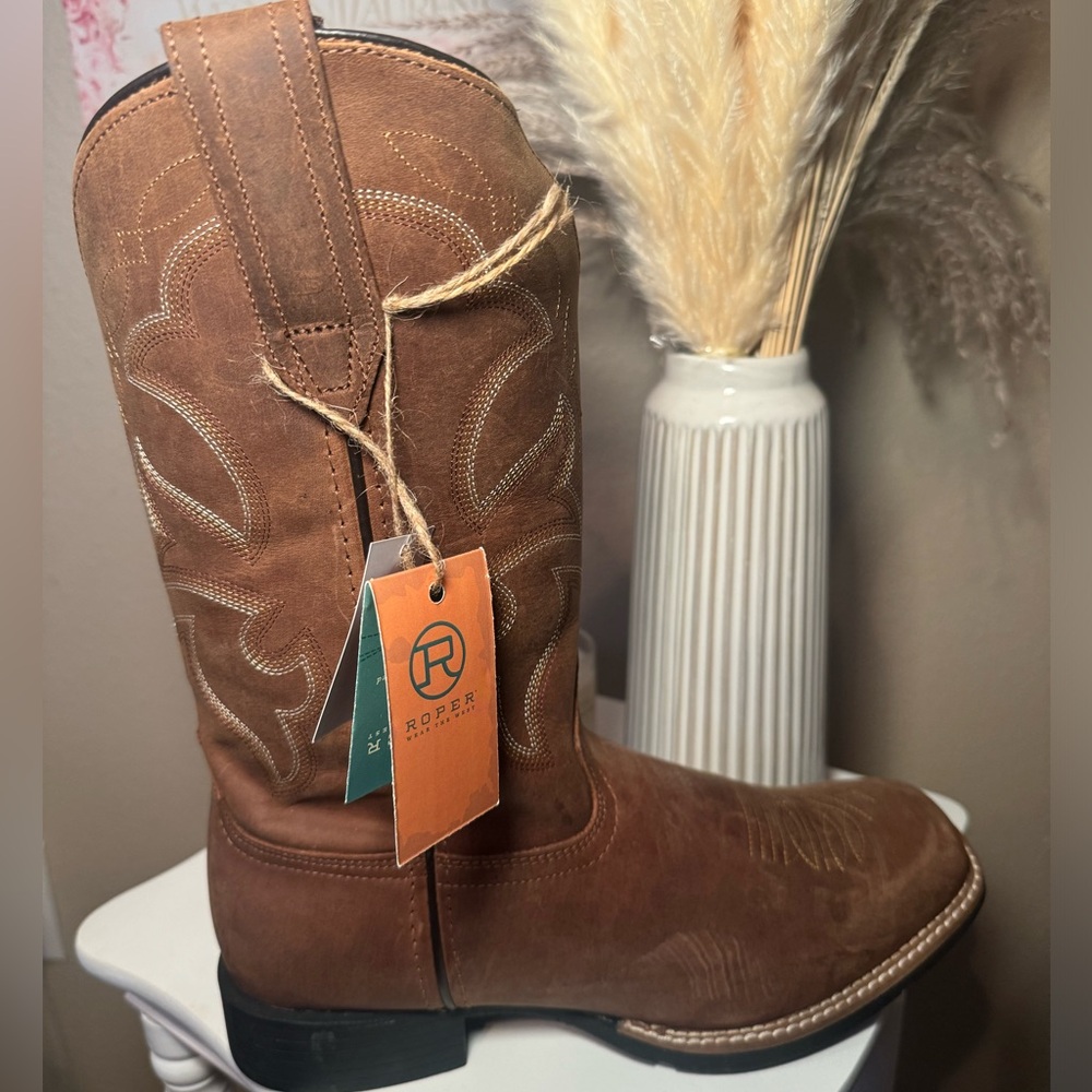 Roper Tan Heeled Boots